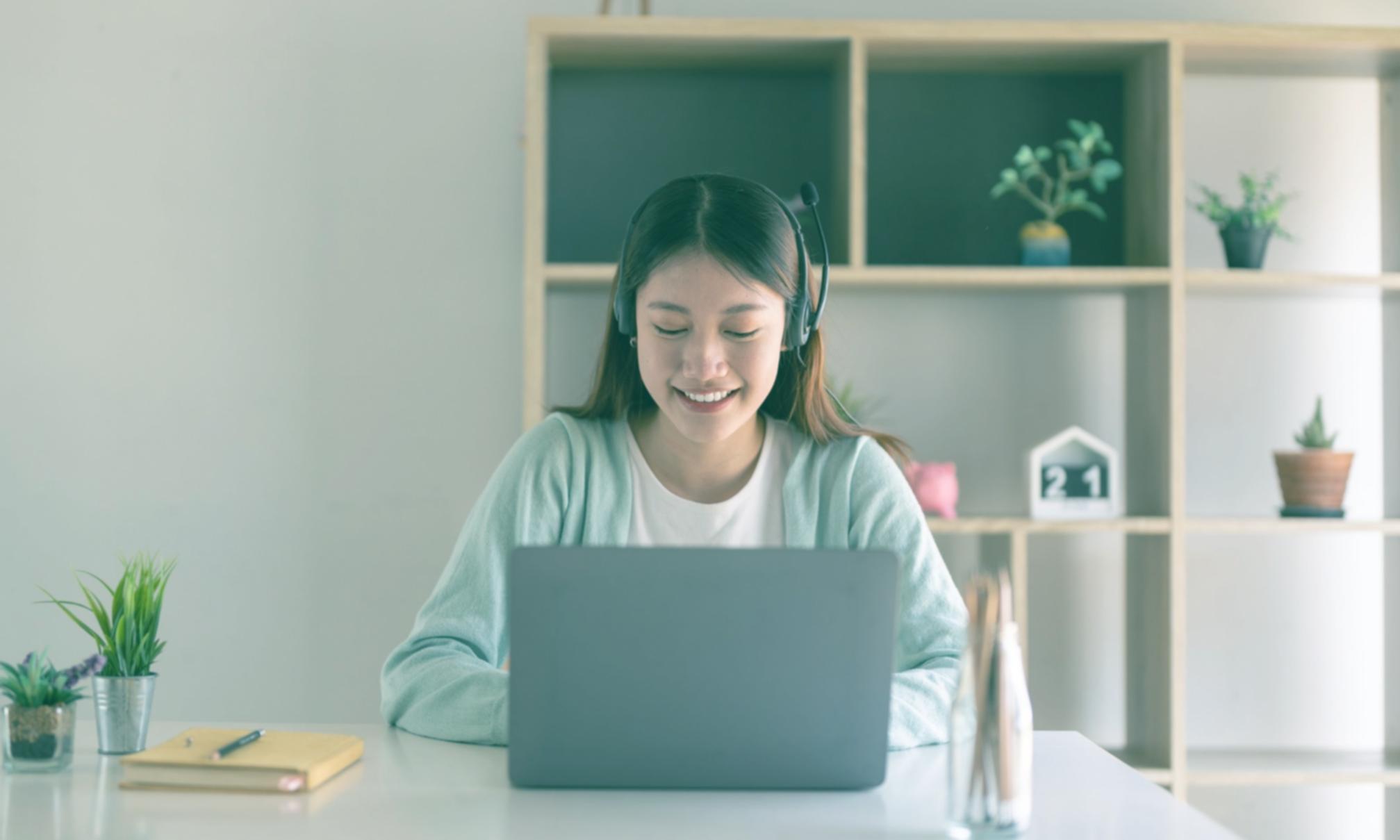 Investment planning workspace showing financial documents and analysis tools